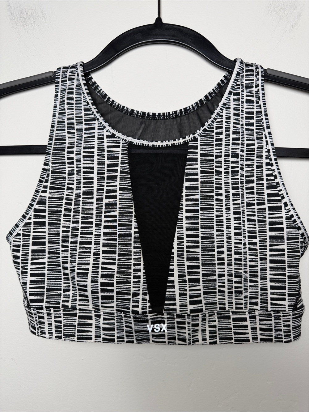 Victoria secret sport VSX Black and White Striped Bra Small activewear mesh